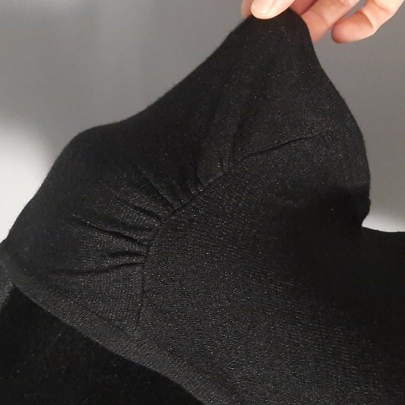 mac & jac Black Ruffle Shoulder Round Neck Silver Shine Short Sleeve Top - Picture 5 of 10